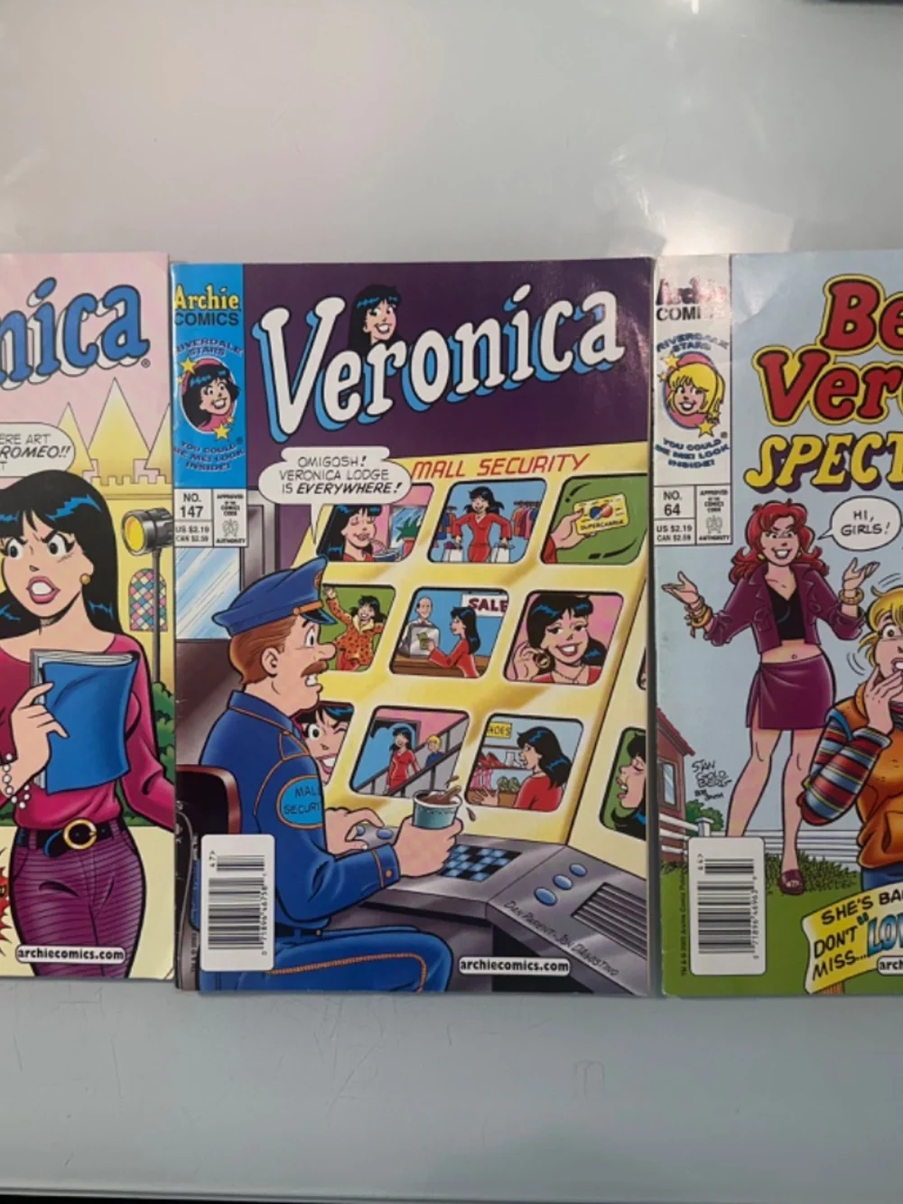 LOT OF 3 - VINTAGE 2003 ARCHIE COMICS - VERONICA & BETTY COMIC BOOKS 145 147 64